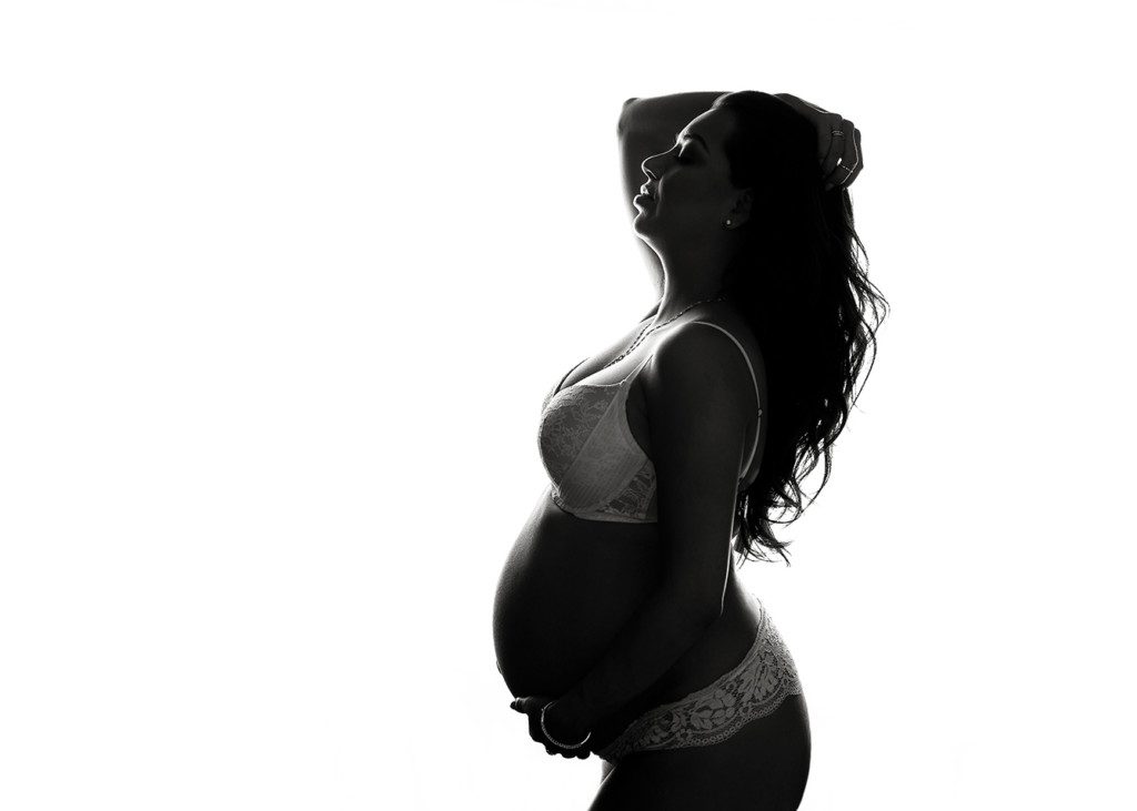 alt=Silhouette maternity photography in Edmonton, alt=light and airy studio space, alt=Edmonton maternity photographers, alt=silhouette maternity portraits