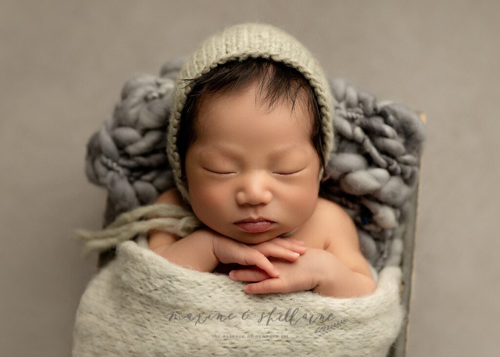 Alt=baby pictures, alt=newborn baby photo props, alt=neutral photography props